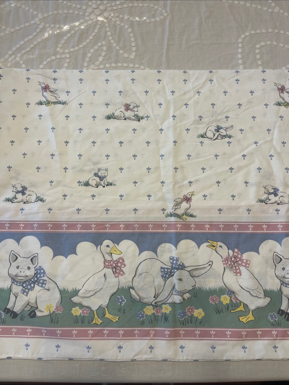 One Fieldcrest White Pillowcase with Pastel Farm Animal Border